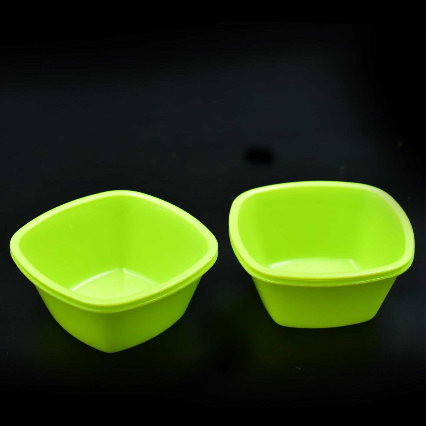 Square Plastic Bowl For Serving Food 4 pcs